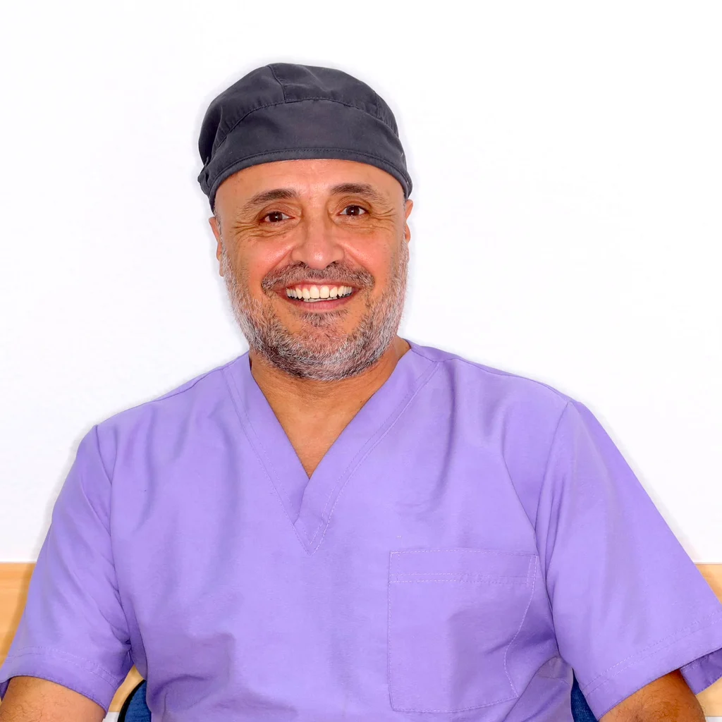 Hernan Muñoz Ramírez, especialista en endodoncia de ML Clínica Dental